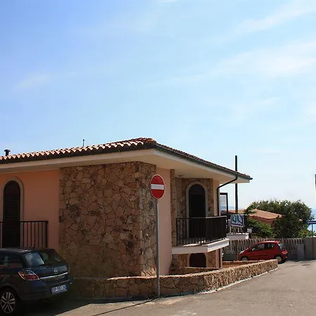 Residenziale Spiaggia Longa Apartment *